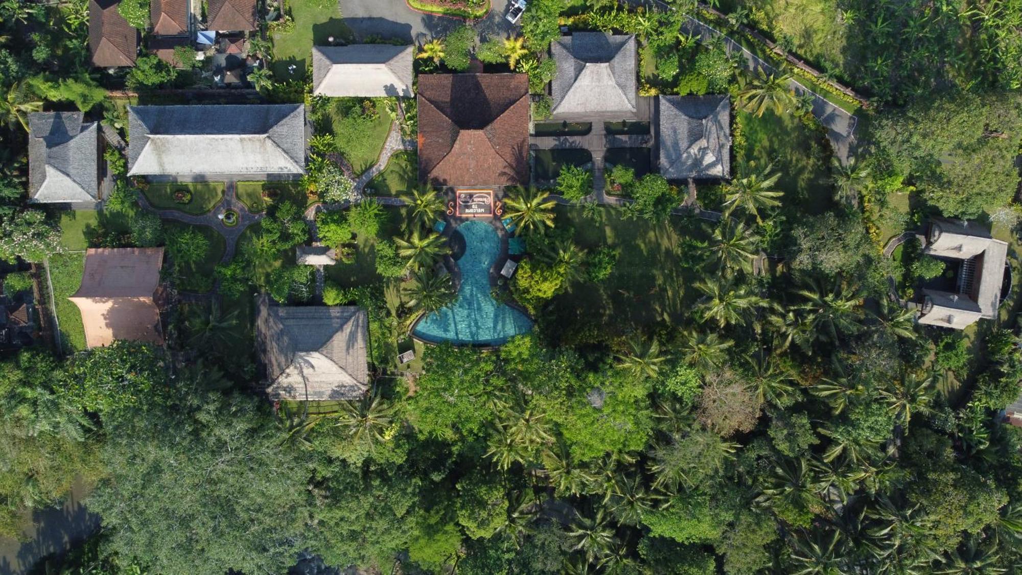 The Lumbung Twin House